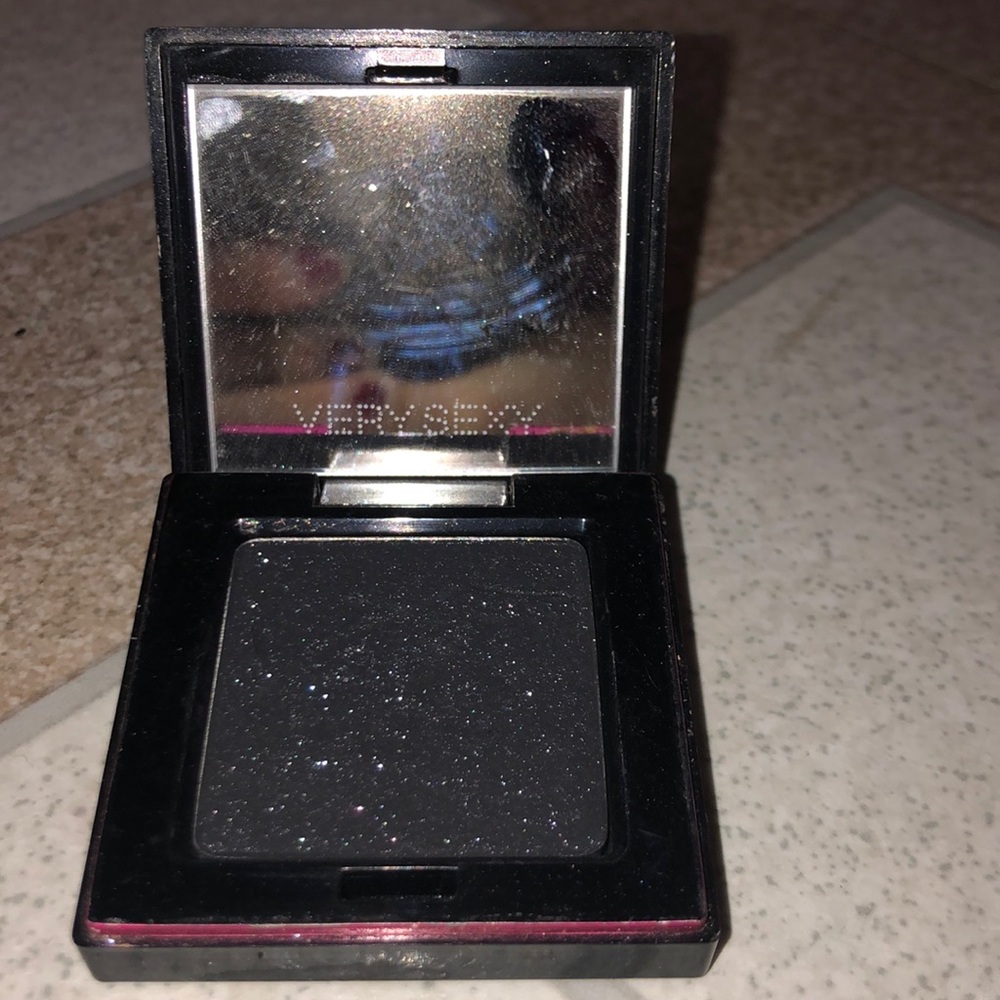 Eyeshadow